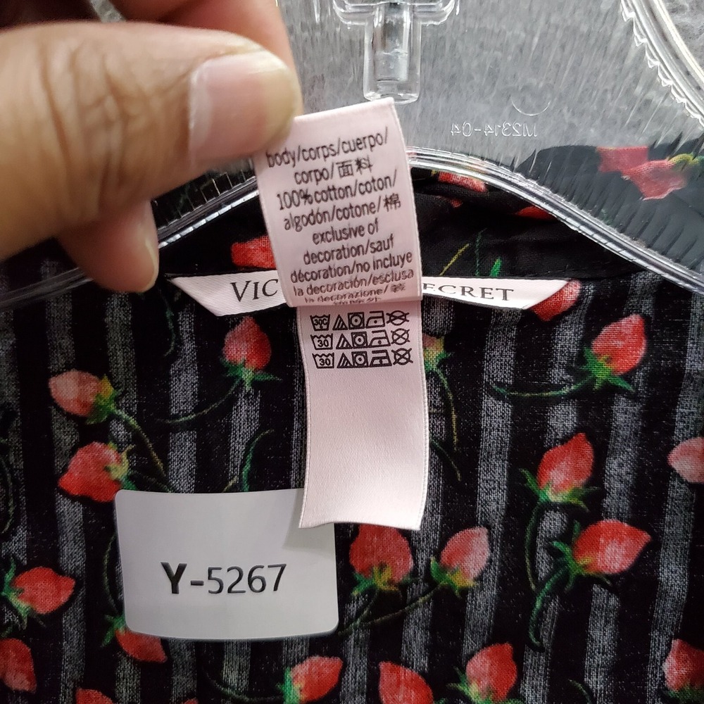Victorias Secret Women Sleepwear XS Red Strawberry All Over Cardigan Open Front - Picture 4 of 8